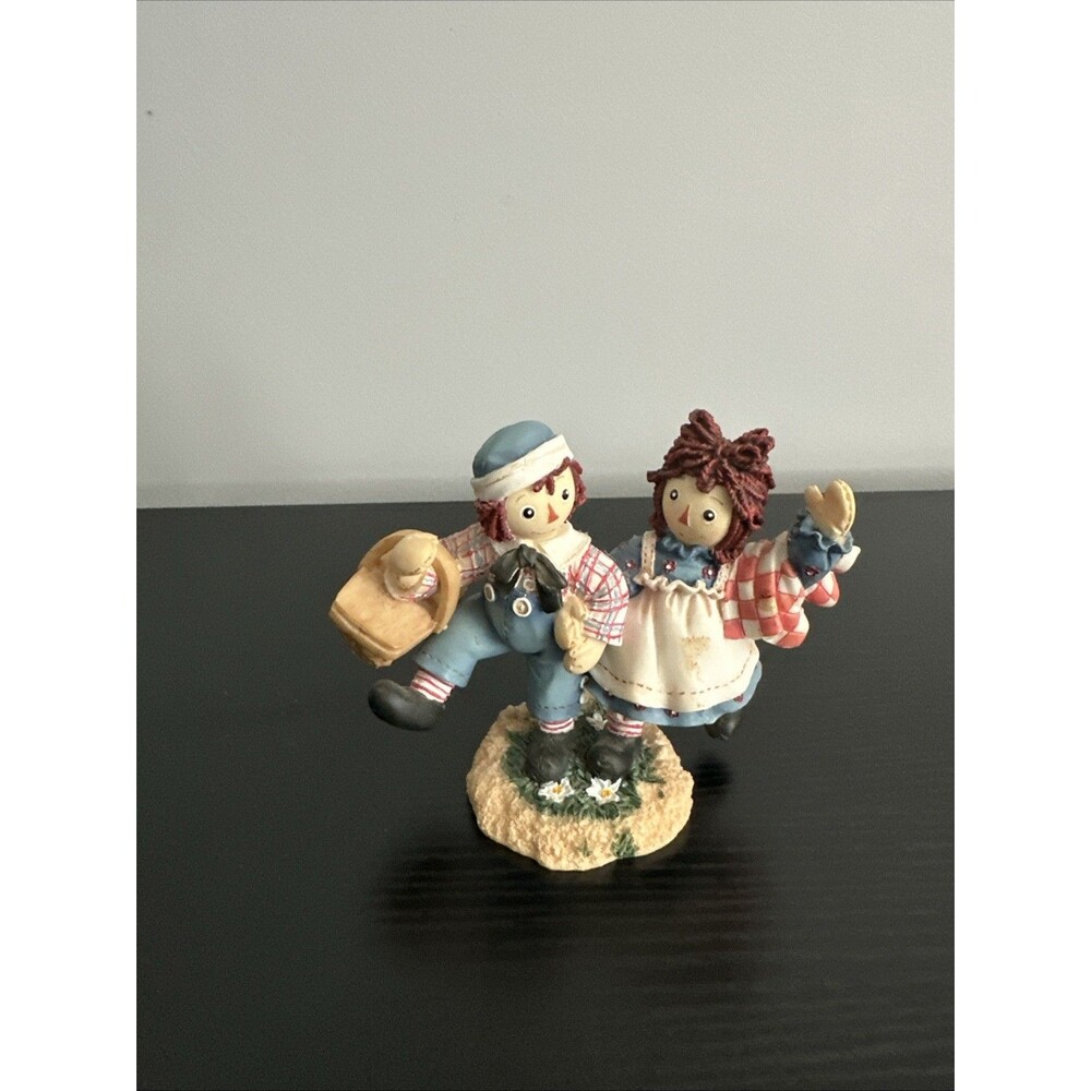 Raggedy Ann And Andy How Nice To Have Such A Happy Sunny Friend Figurine 677744